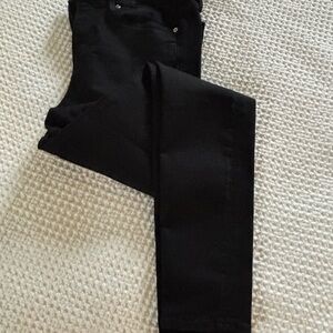 Good American good leg skinny jean